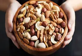 5 آجیل مفید برای کم کاری تیروئید