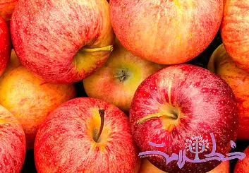 تعبیر دیدن سیب قرمز در خواب؛ نشانه عشق است یا موفقیت؟