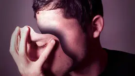 6 عادتی که نشان می دهد با خود صادق نیستید