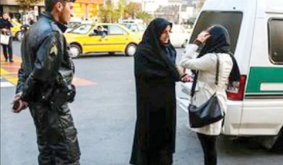 نظر خواهر احمدی‌نژاد در مورد بدحجابی 