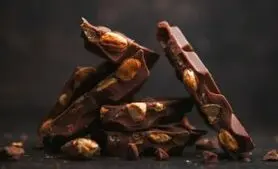 تاثیر خوردن شکلات روی روده