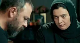 تحلیل زیبایی واقعی و پوشش خاص ژیلا شاهی بیرون از سریال پوست شیر و داریوش ! + عکس های بهترین بازیگر زن درام در جشنواره حافظ