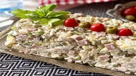 طرز تهیه یک سالاد شگفت انگیز فرانسوی