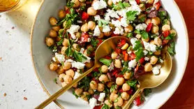 طرز تهیه سالاد رژیمی نخود/زنان شاغل بخوانند