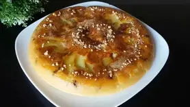 فیلم/ طرز تهیه کیک سیب 30 دقیقه ای + فوری و بدون فر