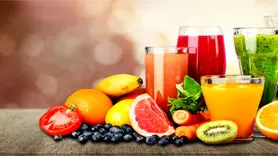 5 آب میوه طبیعی برای کاهش تب