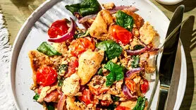 تخم مرغ اسفناجی پنیری روزتان را پر انرژی می کند 
