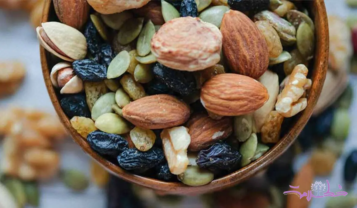 با این چند روش آجیل کهنه نخرید / طرز نگهداری درست آجیل