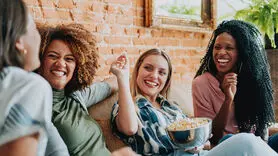 فیلم / با دوستان خوب روحیه و زندگی اجتماعی بهتری خواهیم داشت