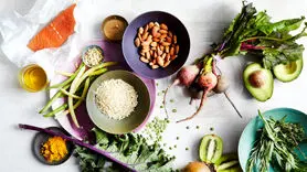 این مواد غذایی در صبحانه انرژی‌ روزانه تان را زیاد می‌کند
