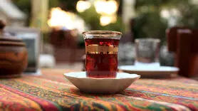توصیه‌های استاد شیمی در مورد نوشیدن چای/ از افزودن نمک تا گریپ‌فروت!