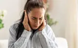اضطراب چه تاثیری بر گوش می گذارد؟ + غذاهای مفید برای کاهش وزوز گوش