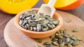 به دو دلیل تخمه کدو بخورید+افزایش روحیه