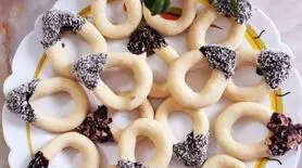 چطور شیرینی نعلی اشکی در خانه درست کنیم؟ ویژه عید نوروز