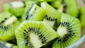 کیوی بخورید شما را شاد می کند + فرمول استفاده