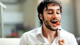 فیلم / 20 دقیقه طلایی برای لاغر ماندن + چرا باید آهسته غذا خورد؟