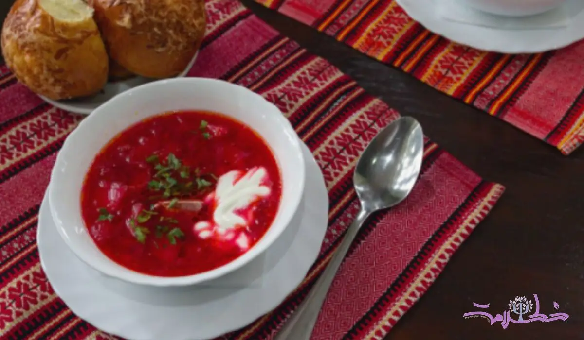 طرز تهیه بورشت غذای سنتی و معروف اوکراینی ها + این غذای تاریخی شما را بمب انرژی می کند