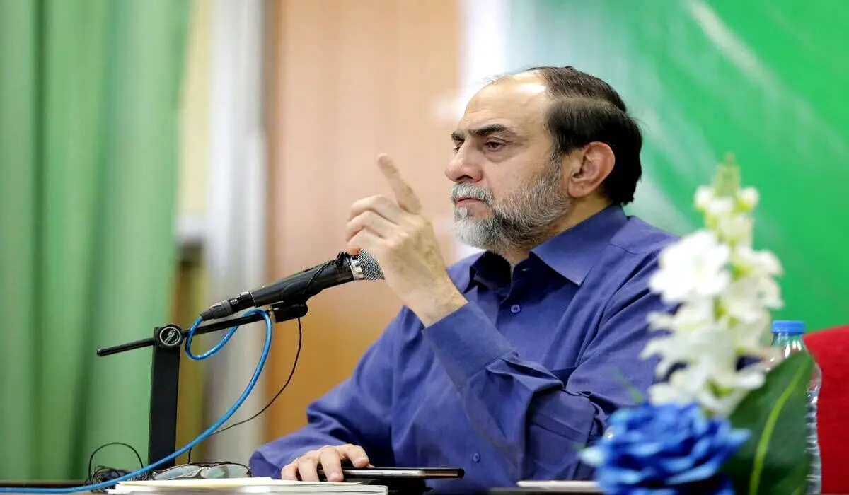  رحیم پورازغدی: سلبریتی‌هابیشتر از همه دستشان در جیب حکومت است! + فیلم