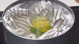 فیلم / طرز تهیه روغن خانگی و طبیعی موثر در درمان واریس