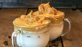 طرز تهیه دالگونای لوتوس برای عاشقان قهوه 