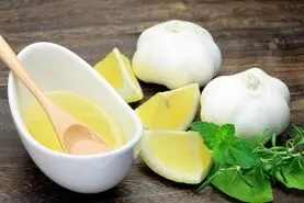 طرز تهیه معجون سیر و لیمو برای پیشگیری از عفونت‌