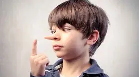 چرا کودکان بدون دلیل دروغ می‌گویند؟ | رازهای پشت دروغ‌های روزمره و نحوه مقابله با آن‌ها