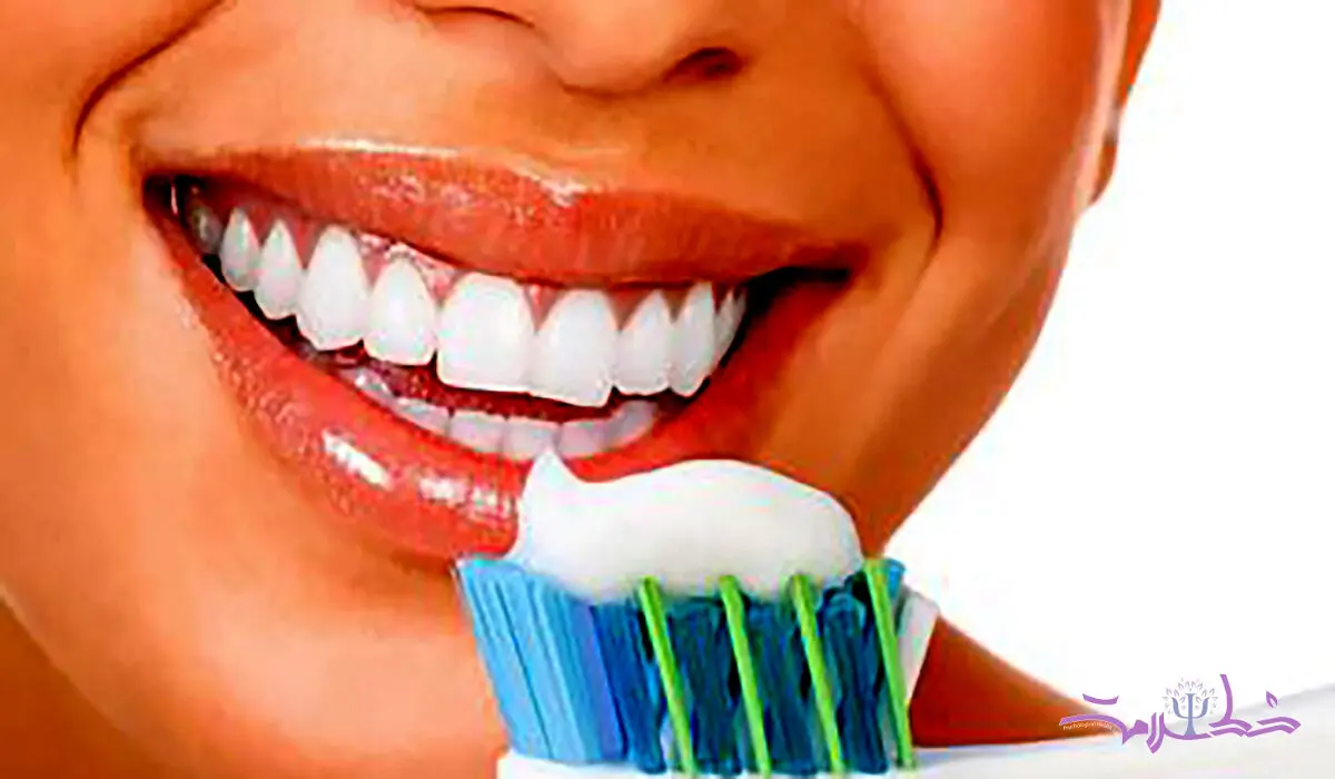 قبل از صبحانه نباید مسواک بزنید یا بعد از آن؟