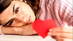 این رفتارها نشانه عاشق شدن یک دختر است!