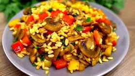 فیلم/ طرز تهیه برنج 4 رنگ با سبزیجات / فوری و اقتصادی