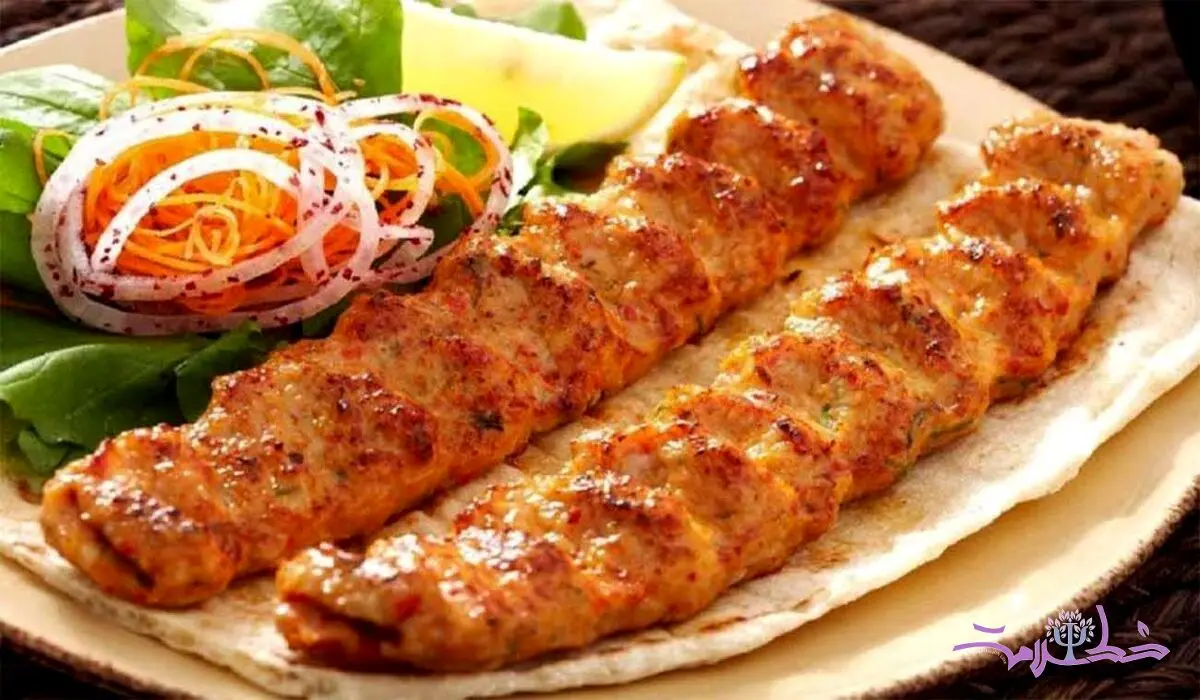 طرز تهیه کباب کوبیده در فر + فوت و فن