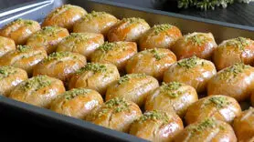 فیلم/ طرز تهیه شکر پاره خانگی برای شب عید