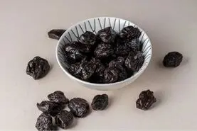 خواص آلو خشک سیاه برای کاهش وزن، سلامت قلب و دستگاه گوارش
