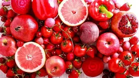 انرژی مضاعف با خوردن یک مشت میوه قرمز