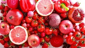 انرژی مضاعف با خوردن یک مشت میوه قرمز
