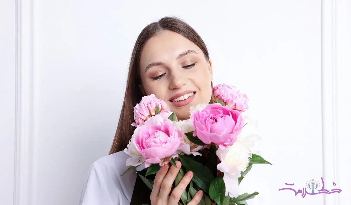 به افراد مضطرب و افسرده می  توان گل هدیه داد یا نه؟