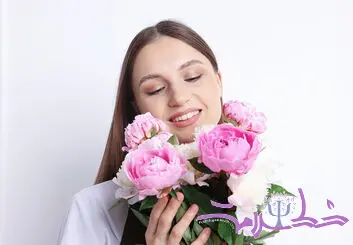 به افراد مضطرب و افسرده می  توان گل هدیه داد یا نه؟