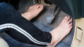 خطرات رانندگی با کفش‌های نامناسب که نمی‌دانستید!