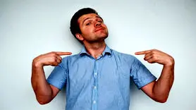 ۸ علامتی که باید هنگام رابطه با فرد خودشیفته جدی گرفت