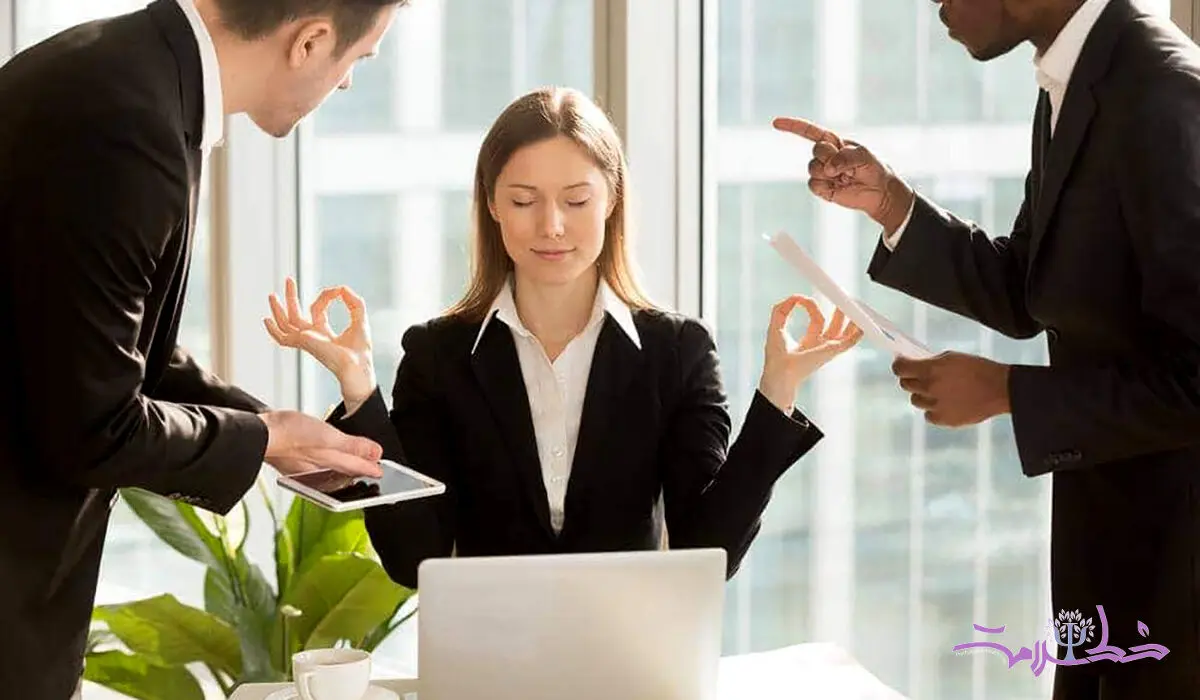 واکنش نشان می‌دهید یا انتخاب می‌کنید؟