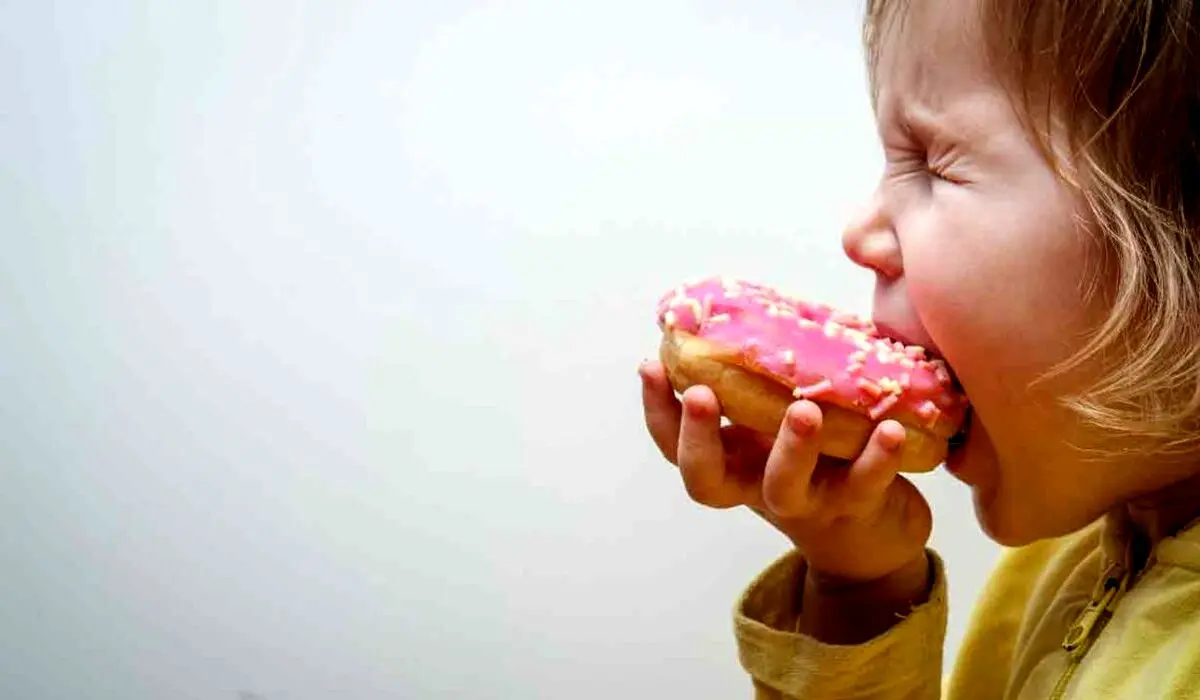 چاقی را ساده نبینید/  چاقی به عنوان یک عامل مهم دشمن سلامتی شناخته شده است