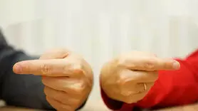 تفاوت افراد مهربان و مهرطلب را بشناسید