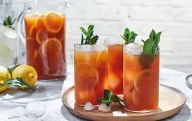 10 نوشیدنی مناسب هوای گرم وتابستان برای مدیریت سطح قند خون 