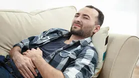 علل نفخ شکم و راه های کاهش آن