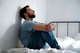 علل اصلی کاهش میل جنسی در مردان + راه‌های مقابله با کاهش میل جنسی در مردان