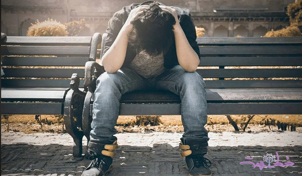 چگونه فکر کردن به یک فرد خاص را متوقف کنیم؟ / بررسی 14 راهکار مؤثر