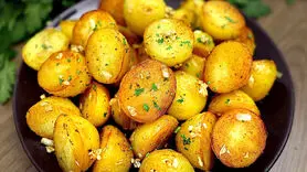 فیلم/ سیب زمینی مزه دار شده به سبک خاص + شام فوری و ارزان