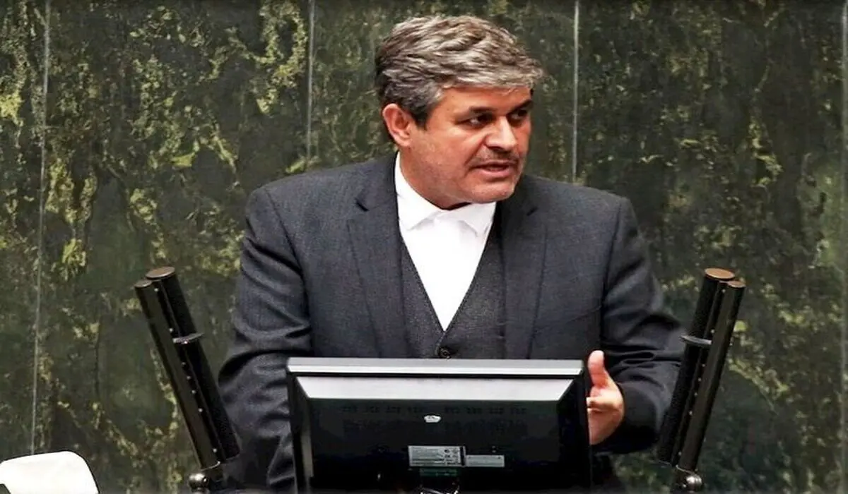 تاجگردون: هرچقدر ماشین را گران کنند تعرفه واردات را بیشتر کاهش می‌دهیم