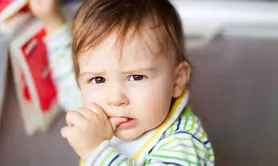 چگونه عادت گاز گرفتن را در کودکان متوقف کنید؟