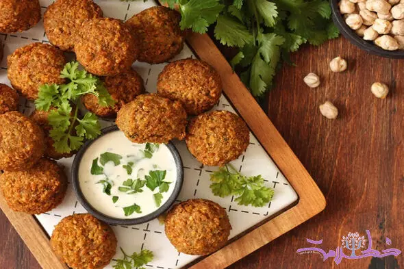 فلافل؛ فقط یک غذای خیابانی نیست! مغز از نخودش چه می‌گیرد+ طرز تهیه