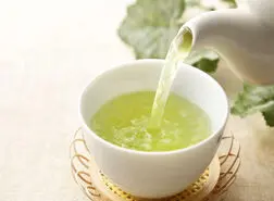 معجزه 30 روزه خوردن چای سبز به جای قهوه